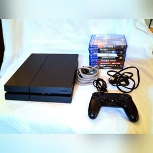 PS4 500GB Model CUH-1215A plus 9 Games And All Connectors